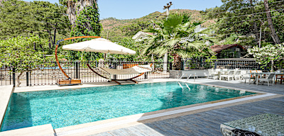 Ada Butik Hotel Plaj ve Havuz 2